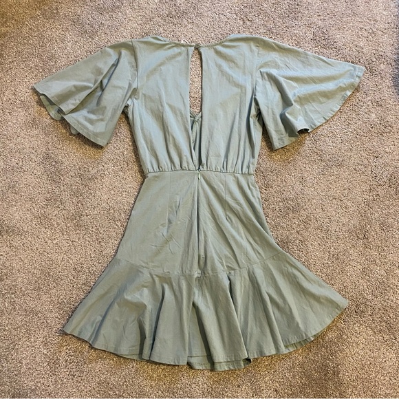 Dress - Picture 2 of 3